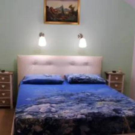 La Casetta Nel Cuore Del Vomero Naples